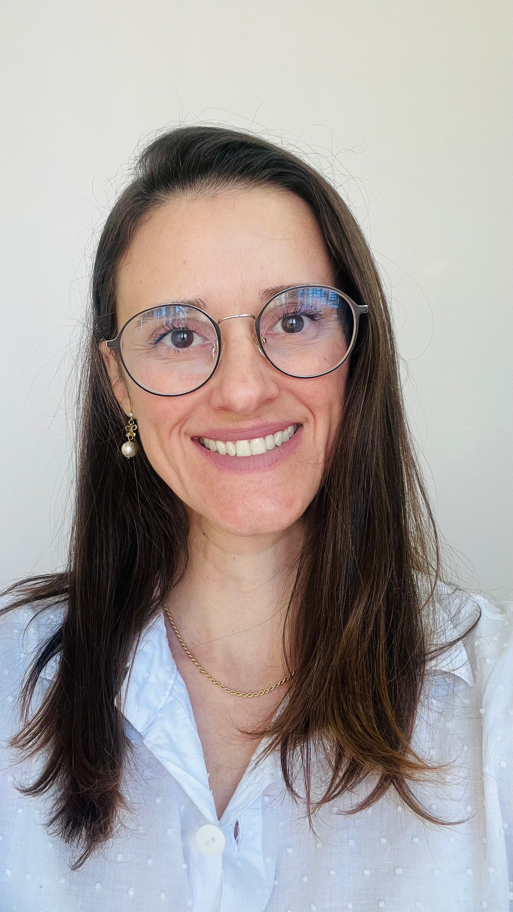 Ana Paula Gioscia Leal - CRP 12/25695